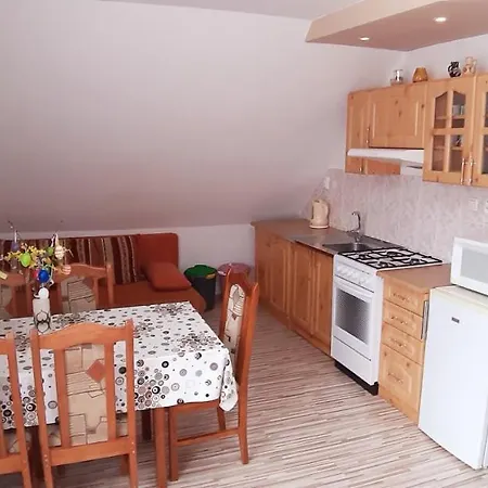 Apartment 30 Lucky